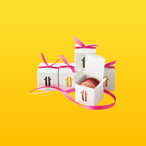 Custom Macarons Boxes
