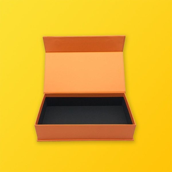 Custom-Magnetic-Closure-Gift-Boxes-4