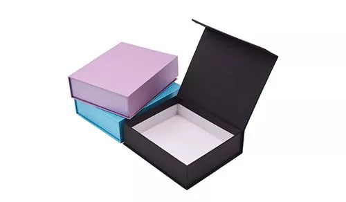 Magnetic Closure Boxes